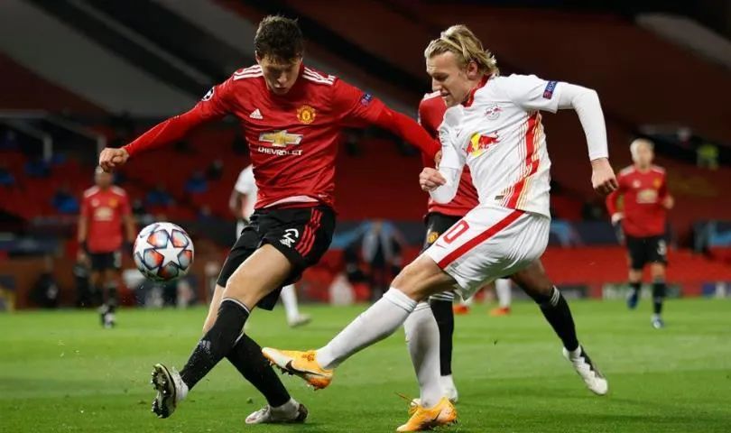 开云体育登录-巴黎翻盘多特蒙德，恩昆库完成帽子戏法