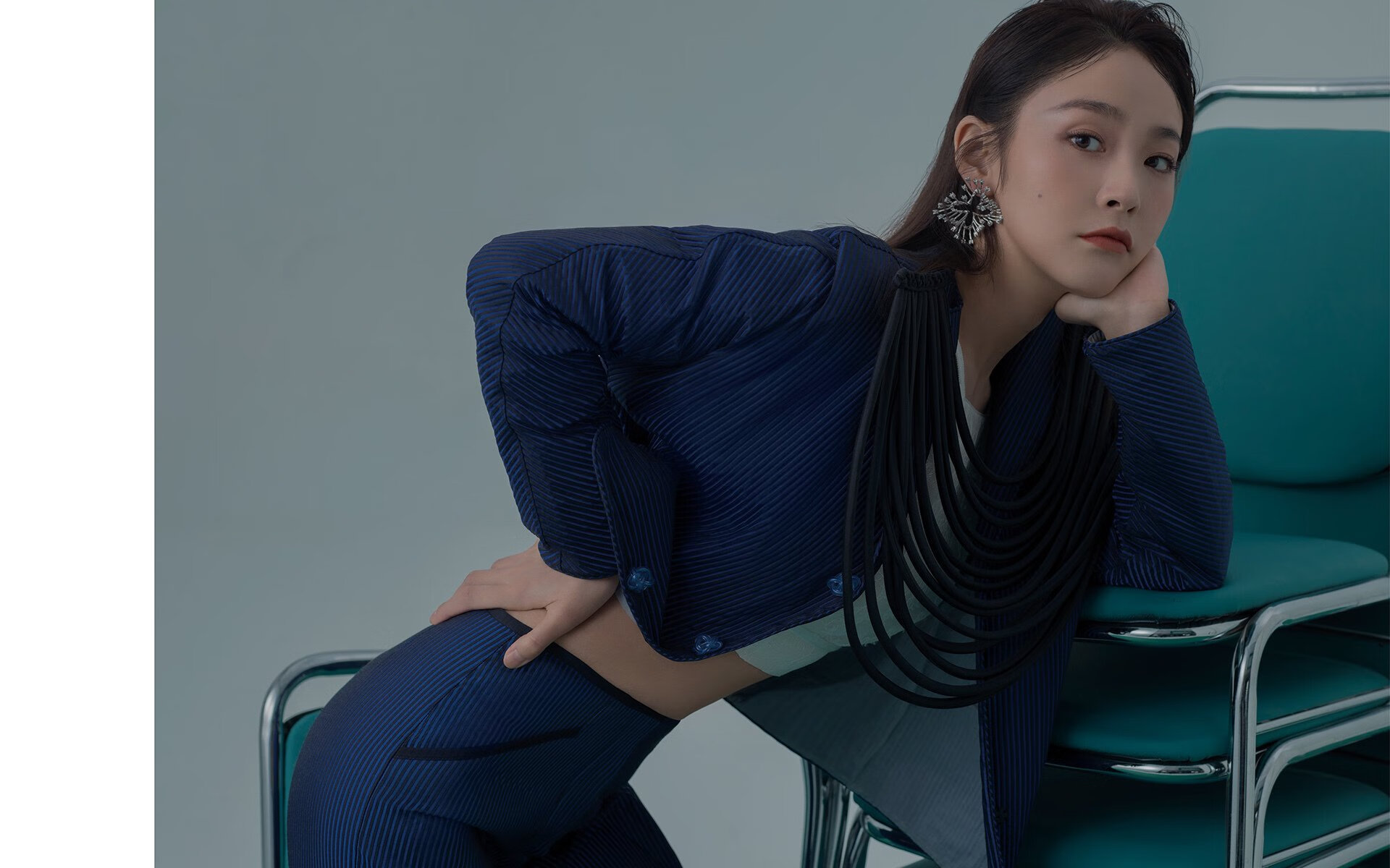 开云体育APP下载-年度焦点之战，独行侠单节狂飙拉开尼克斯，东契奇三双定乾坤