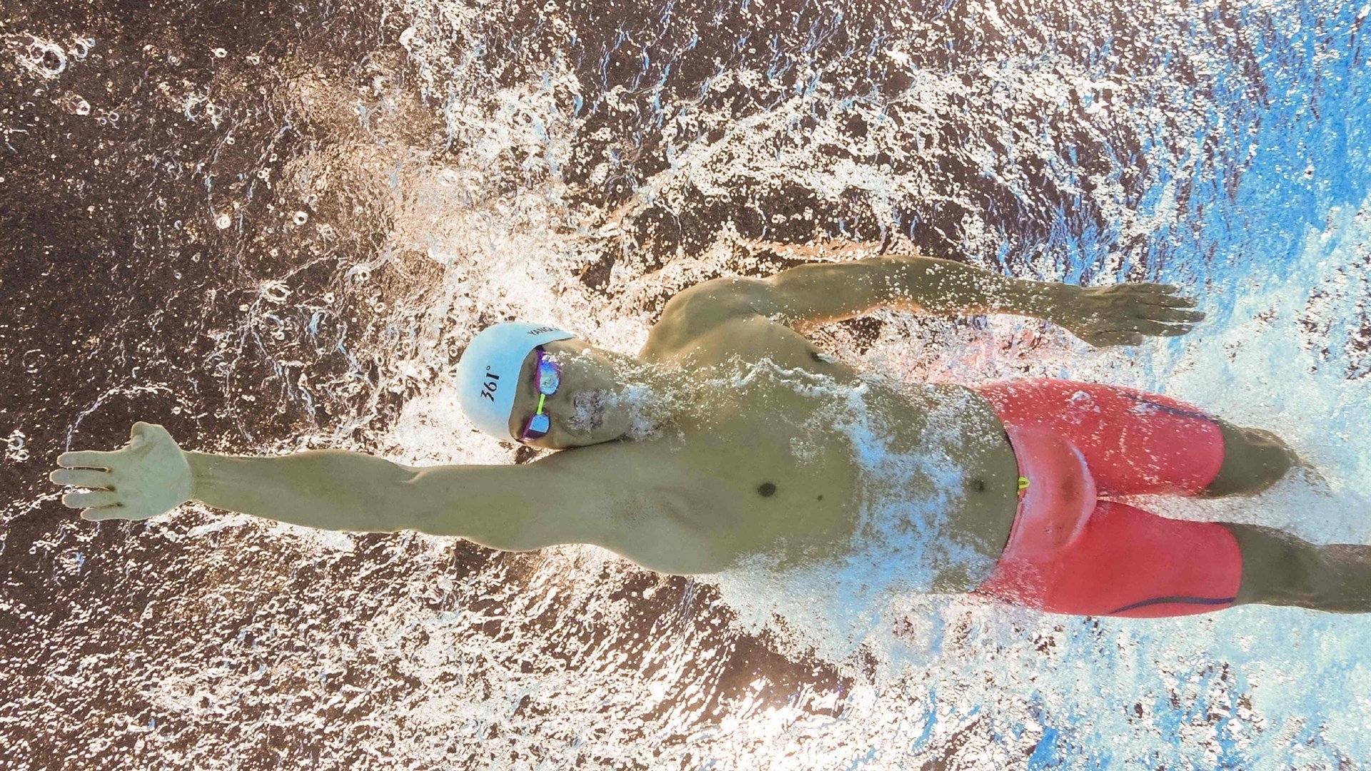 奥运周期关键战焦点战，澳大利亚轻取尼斯的战术启示