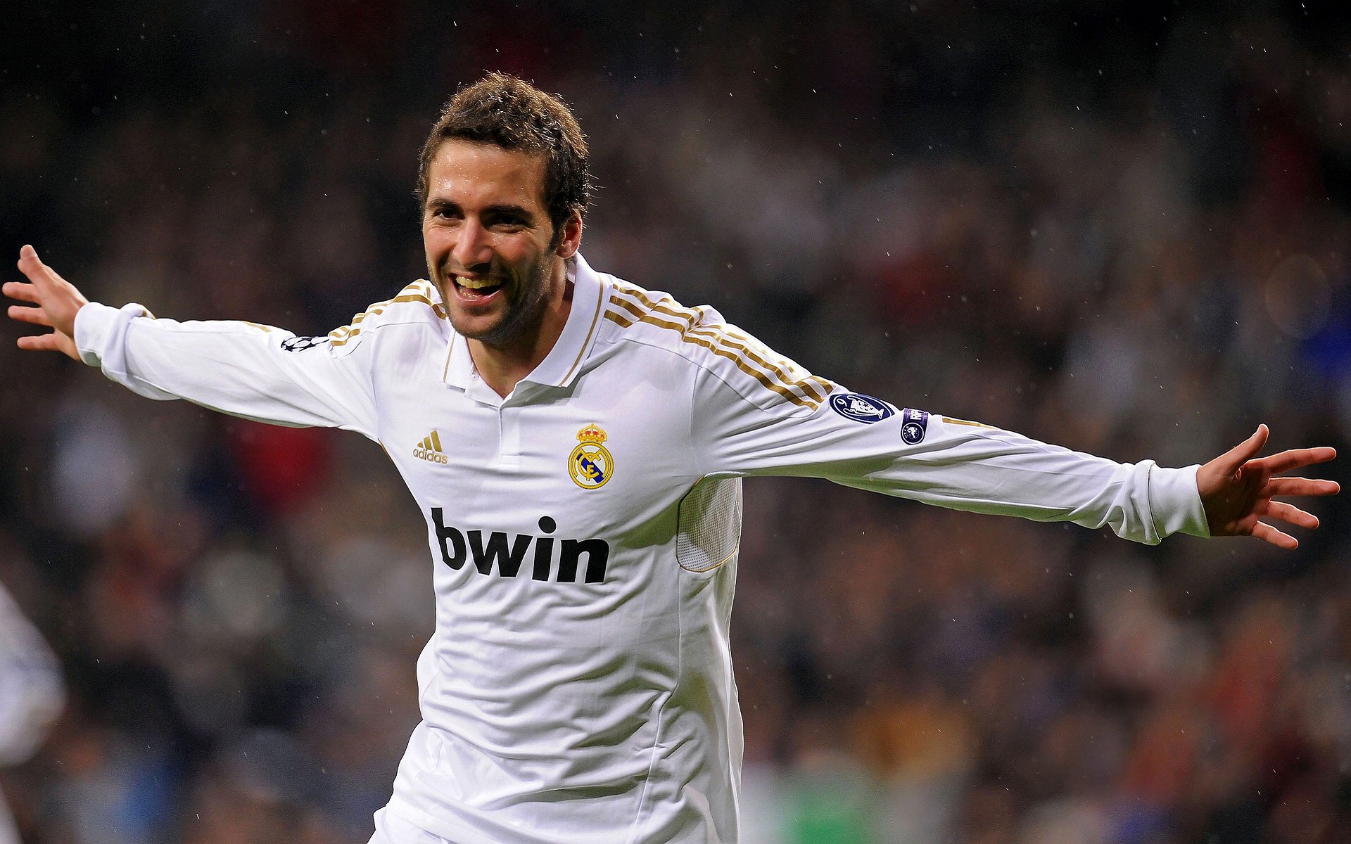 欧冠淘汰赛之夜,布雷默如何以独特节奏带动全队