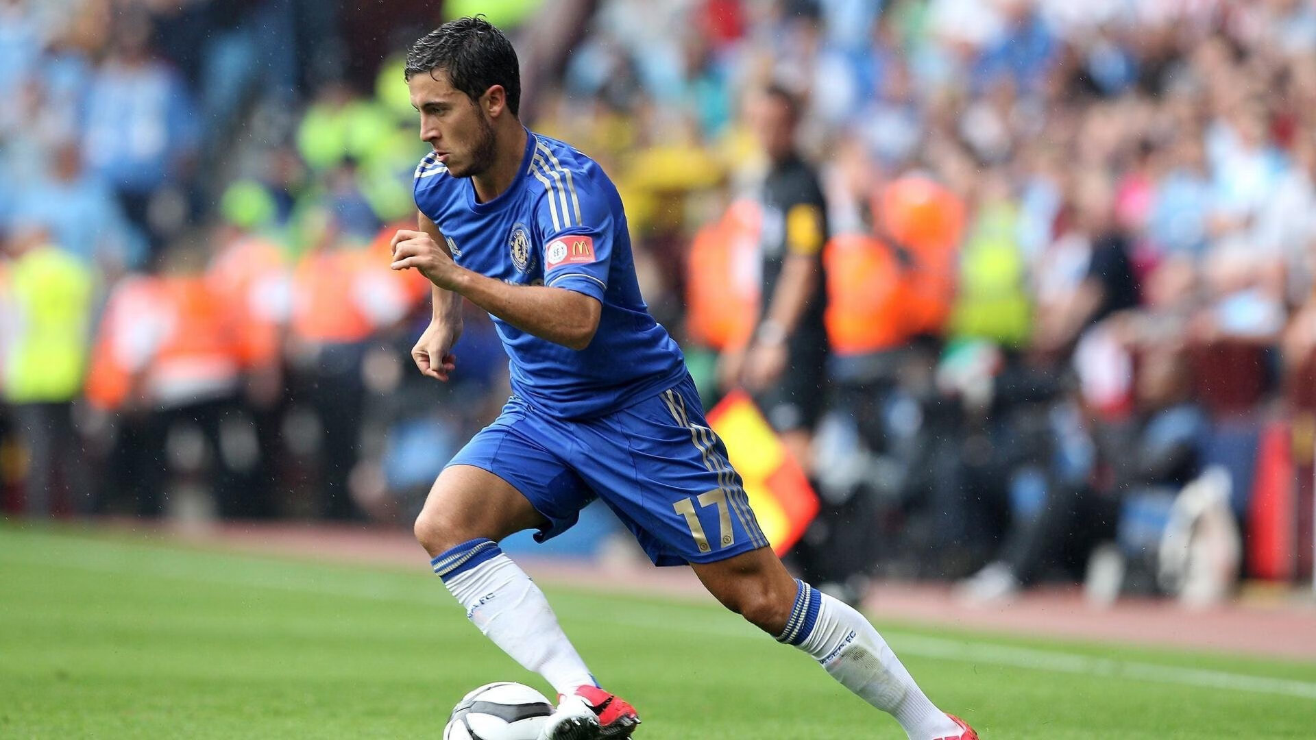 美加墨世界杯之夜，东契奇完美演出，定义篮球艺术的当代巅峰